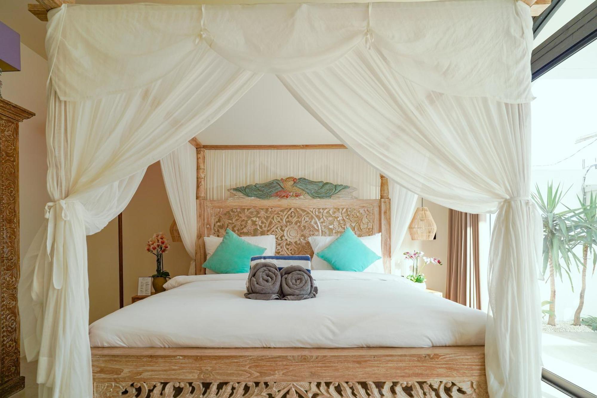 Pendet Bali Lux Eco 2b Med *